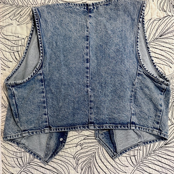 Zara Blue Denim Vest - Picture 2 of 3